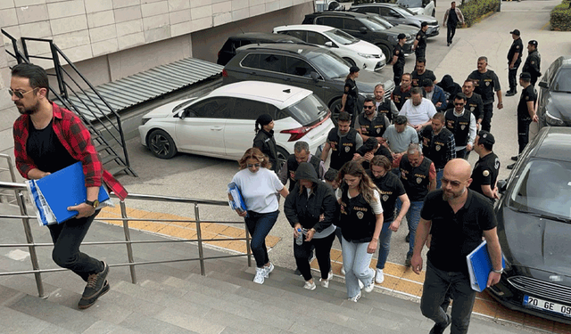 Eskişehir merkezli fuhuş operasyonu: 7 gözaltı