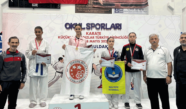 Eskişehirli karateci Doğa Açıkgöz, Türkiye 3'üncüsü oldu