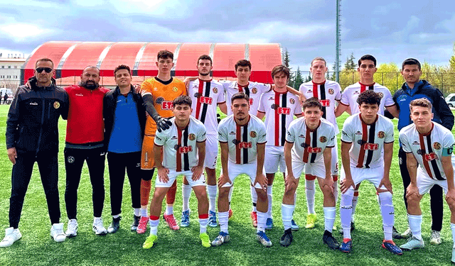 Genç şimşekler Turgutlu’da fırtına gibi esti