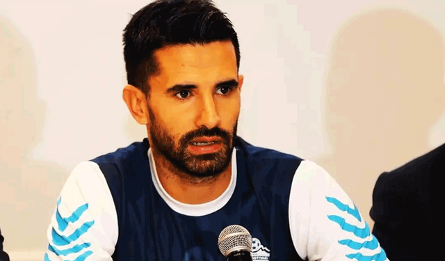 Gostivar’dan ayrılan Alper Potuk’a Eskişehirspor taraftarından çağrı