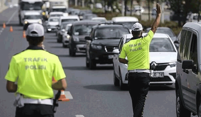 5-12 Haziran trafik denetimlerinde 3.6 milyon araç kontrol edildi