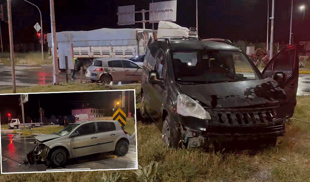 Afyon'da feci kaza: İki otomobil çarpıştı! 6 yaralı