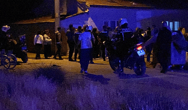 Eskişehir’de gece yarısı kavga: Mahalleli sokağa döküldü