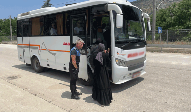 Eskişehir’den Bilecik’e dilenmeye gittiler: Zabıtadan suçüstü