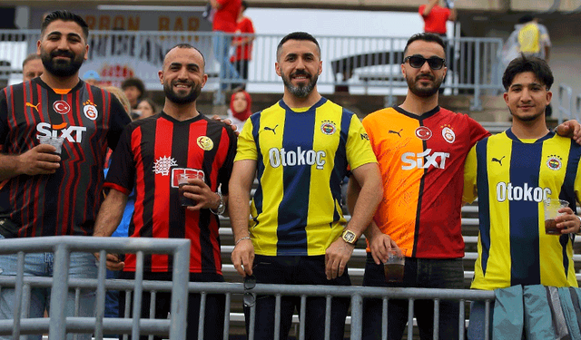 Eskişehirspor taraftarı milli destekte öne çıktı
