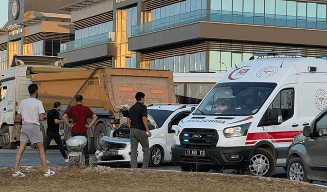 Bilecik'te trafik kazası: 3 yaralı