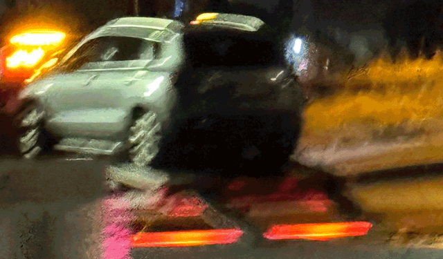 Eskişehir'de kavşakta kaza: Fren yerine gaza bastılar