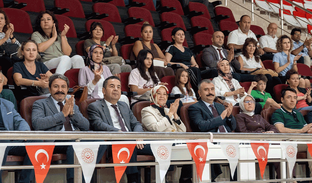 Eskişehir’deki şampiyona Bakan Yardımcısının katılımıyla başladı