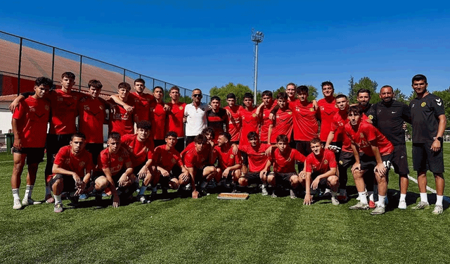 Eskişehirspor U19 takımı yeni sezon hazırlıklarına başladı