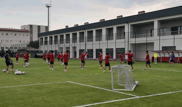 Eskişehirspor’da lig öncesi son provalar başlıyor
