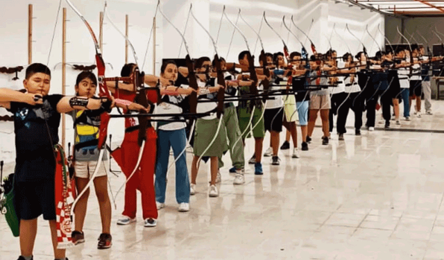 GSB Spor Okulları’nda okçuluk antrenmanları devam ediyor