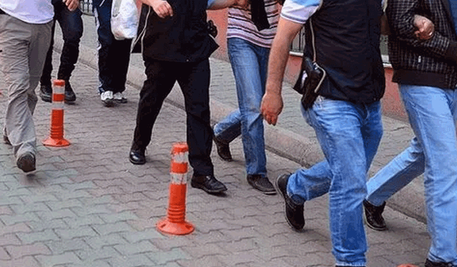 Eskişehir'de uyuşturucu tacirlerine darbe: 4 tutuklama var