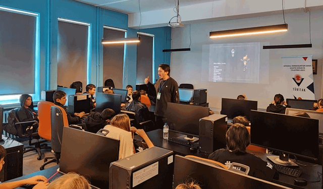 Anadolu Üniversitesi, sanatın iyileştirici gücünü ortaokul öğrencileriyle buluşturdu