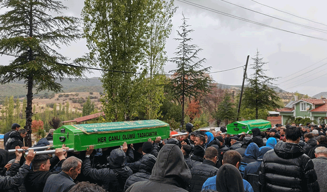 Belçika’da ölen gurbetçi gençler Afyonkarahisar'da toprağa verildi