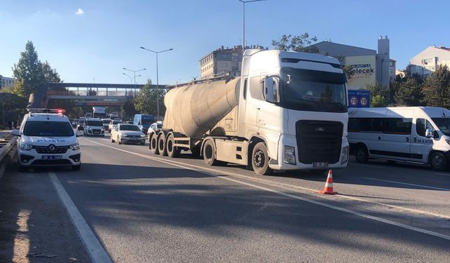 Eskişehir'de bir kaza daha: Çevre yolunda çarpıştılar