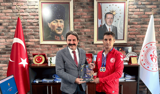 Milli sporculardan İl Müdürü Hasan Kalın’a ziyaret