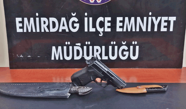 Afyon’da polis denetimlerinde 31 kişi yakalandı