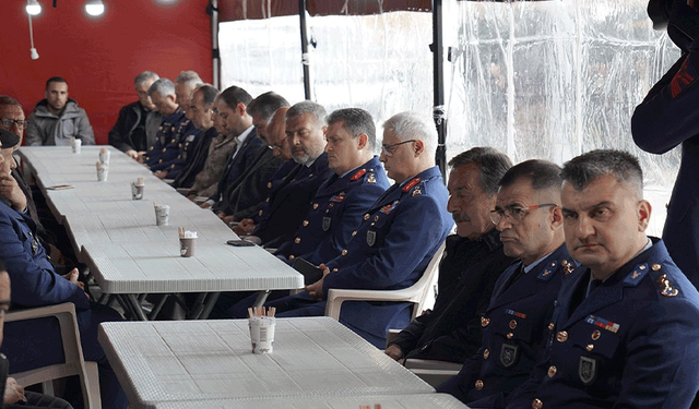 Ahmet Ataç şehit Emre Mercan’ın mevlidine katıldı