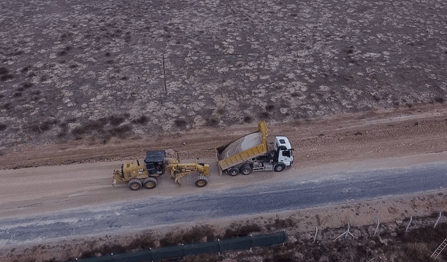 Çifteler’de kırsal mahallelerde ulaşım için çalışmalar sürüyor