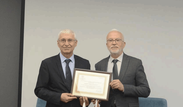 Eskişehir İl Sağlık Müdürlüğü’nden ETÜ’ye sağlıklı işyeri belgesi