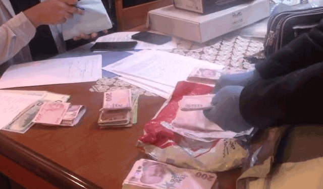 Eskişehir merkezli FETÖ’nün kadın yapılanması operasyonunda 16 şahıs yakalandı