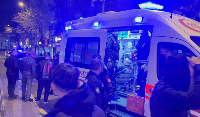 Eskişehir'de 18 yaşındaki ehliyetsiz sürücü bekçiye çarptı