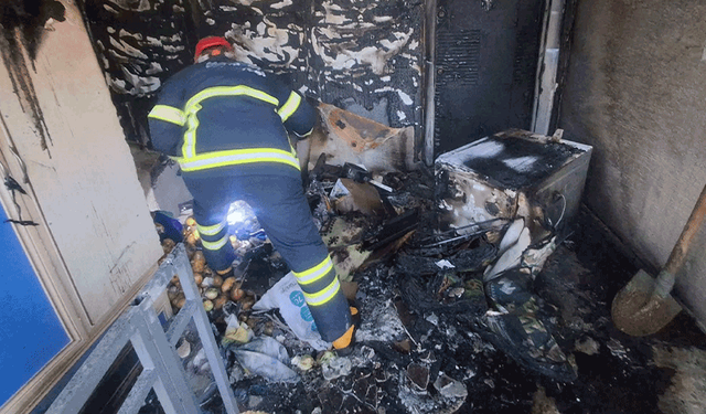 Kütahya'da teras katında yangın paniği