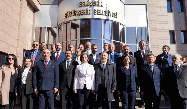 Ümit Özdağ, Başkan Ünlüce ile bir araya geldi