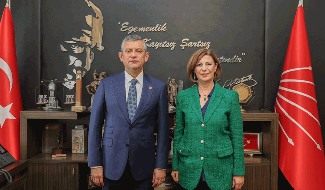 Ünlüce’den Özel ile iktidar mesajı