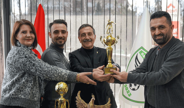 Ahmet Ataç’tan  şampiyon Batıkentspor’a a ziyaret