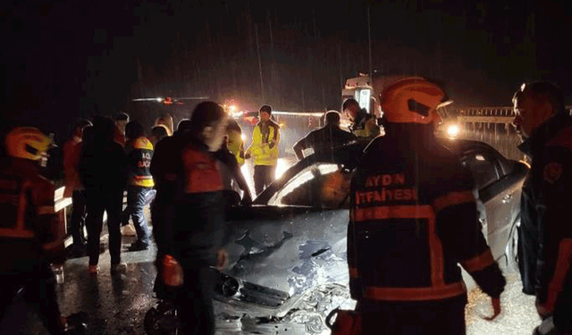 Aydın'da bariyere vurup savrulan araca çarptı: 4 yaralı