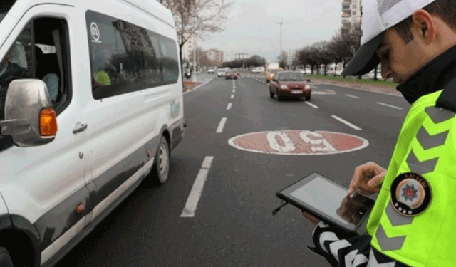 Eskişehir’de 101 servis aracı denetlendi, dördü kusurlu çıktı