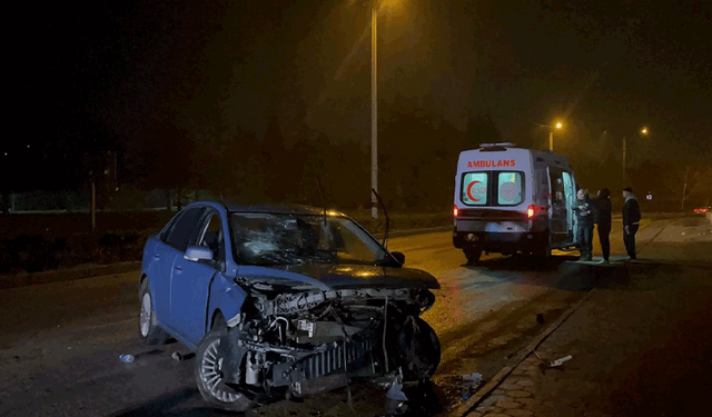 Eskişehir'de yağmurun etkisiyle aynı yolda 4 ayrı kaza meydana geldi