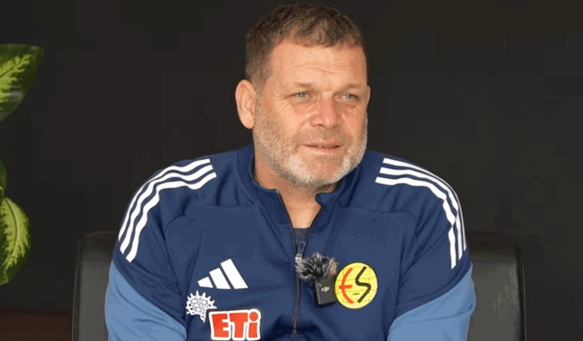 Hocadan taraftara teşekkür: Eskişehirspor çok büyük bir camia