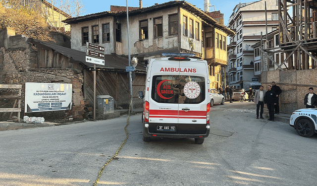 Kastamonu'da caddede kovaladığı şahsı tüfekle vurdu