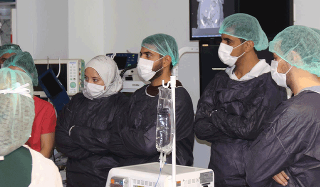 Yabancı doktorlar tecrübe için Türk doktorlarını seçti