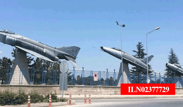 1'inci Ana Jet Üs Komutanlığı sorumluluğunda bulunan 2 adet taşınmazın yıkımı işi