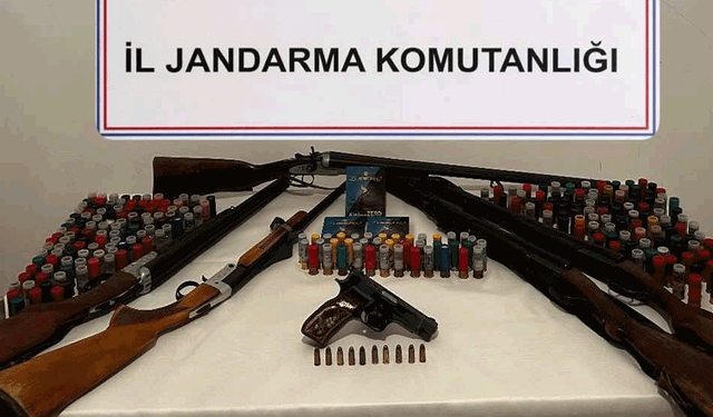Bilecik’te jandarma operasyonu: çok sayıda silah ele geçirildi
