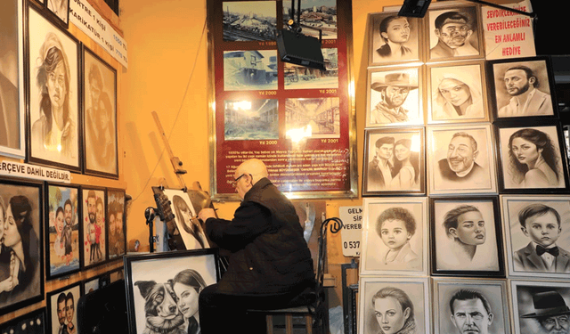 Haller Gençlik Merkezi’nin 25 yıllık portre hafızası