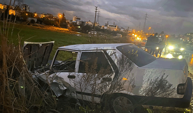 iki otomobilin karıştığı kazada 1 kişi yaralandı