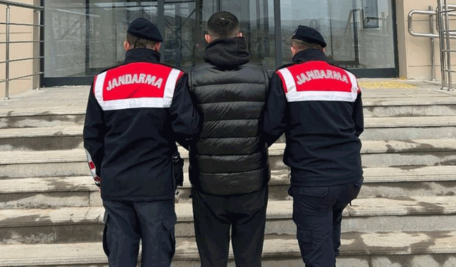 Kırıkkale’de dolandırıcılıktan aranan hükümlü jandarma tarafından yakalandı