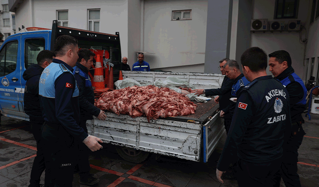 Mersin'de 500 kilo bozuk et ele geçirildi