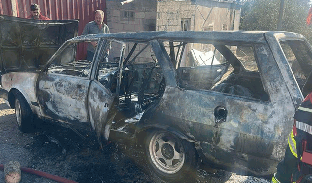 Mersin’de bakım yapılan araç alev alarak yandı