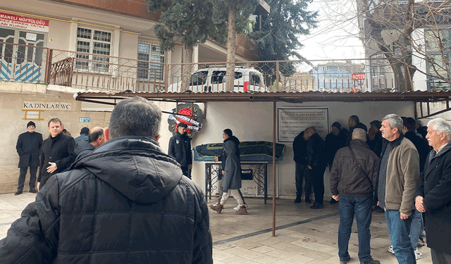 Antalya'da otobüs kazasında hayatını kaybeden Bilecikli Sudem Çakmak toprağa verildi