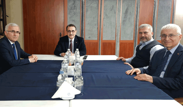 Eskişehir’de üç üniversite ortak vizyonla yapay zekâ zirvesi için buluştu