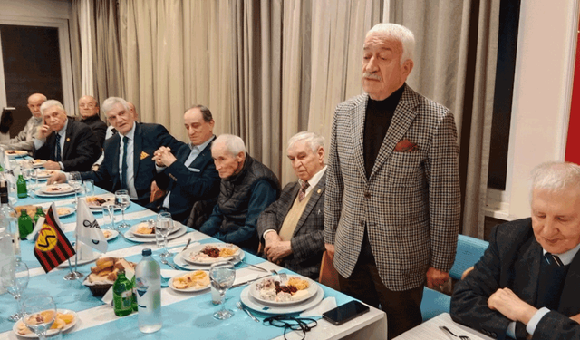 Eskişehirspor’un efsaneleri Ahbaplar Grubu toplantısında buluştu