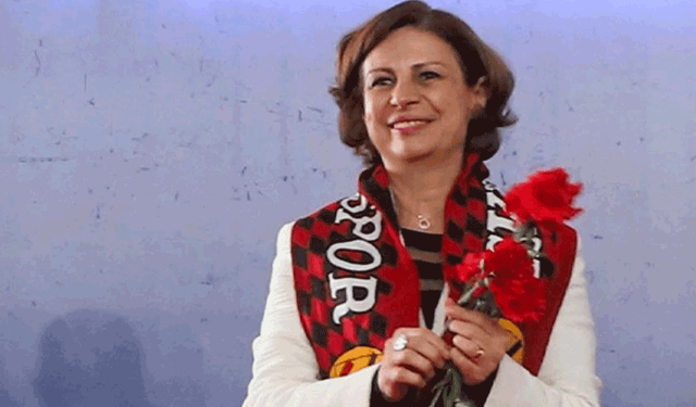 Ünlüce'den Uşakspor-Eskişehirspor maçı öncesi taraftara müjde