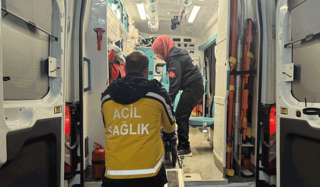 Adıyaman’da iki otomobil çarpıştı: 2 yaralı