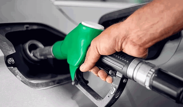 Araç sahipleri dikkat: Akaryakıtta beklenen büyük zam iptal