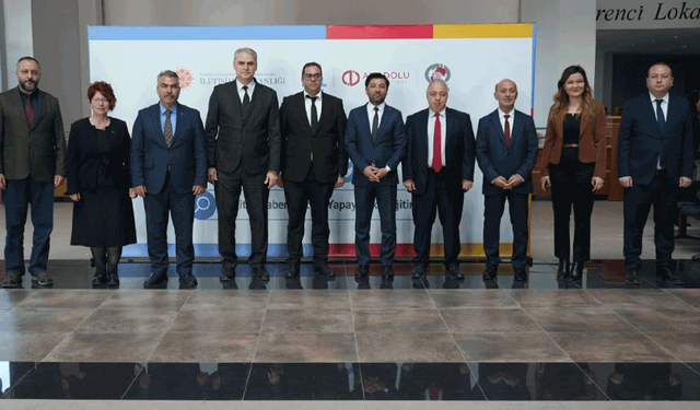 Anadolu Üniversitesi’nde yapay zekâ ve habercilik eğitimi yoğun ilgi gördü